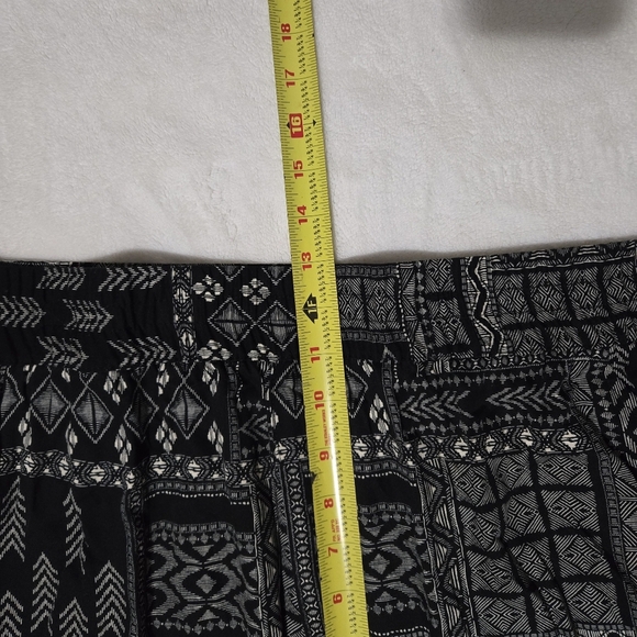 NWT Jessica Simpson Stylish Cropped Pants Women's Size XL Poplin Baggy Pull-On - Picture 15 of 16